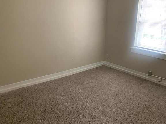 5th image of 2616 Montgomery St APT 3