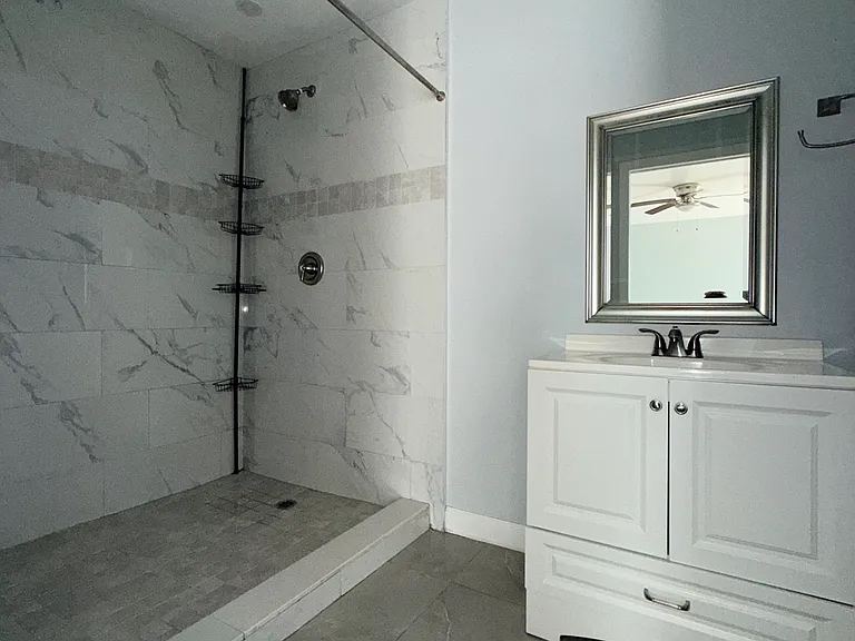 1022 Citrus Ave #B — Photo 13