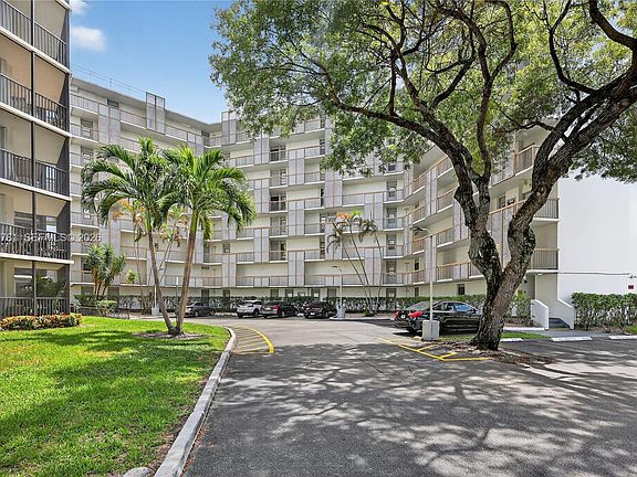 2nd image of 3401 N Country Club Dr APT 109