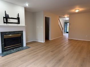 2239 Margaret Ct, Mahwah, NJ 07430