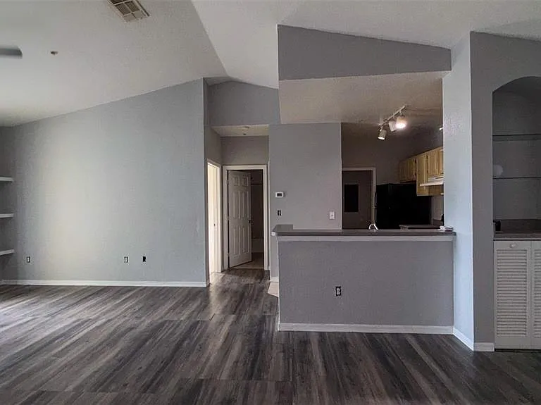 8812 Dunes Ct #305 — Photo 9