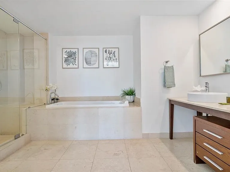 485 Brickell Ave #2210 — Photo 12