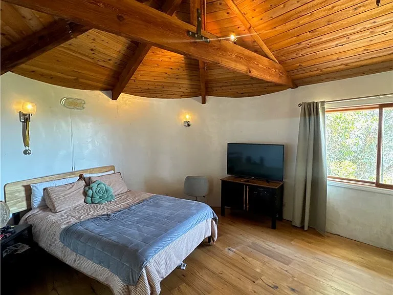 28912 Top Of The World Dr — Photo 16