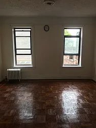 Rented by New York Residence