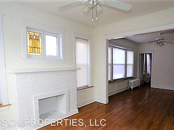 3rd image of 3657 N Bosworth Ave #1