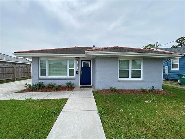 1st image of 3212 47th St