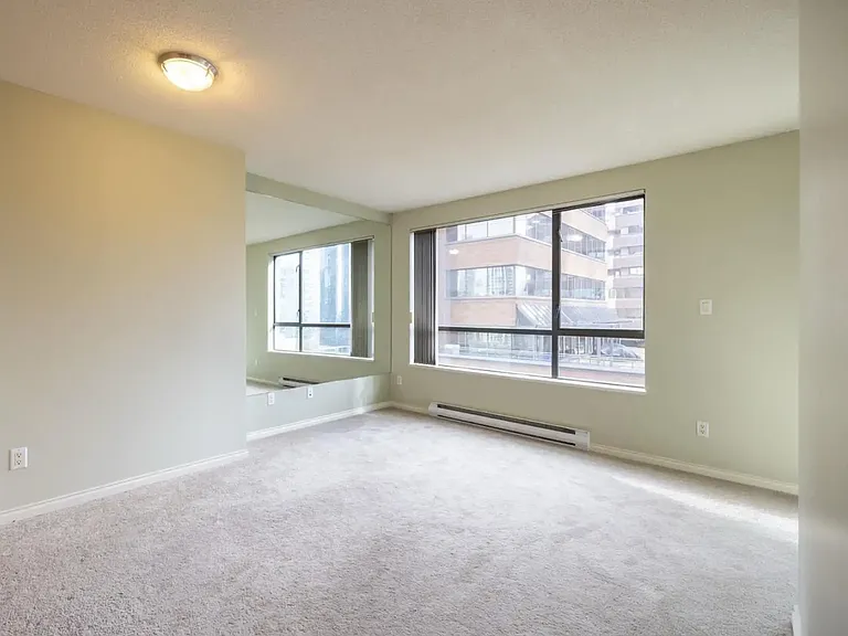 1189 Howe St #3563 — Photo 11