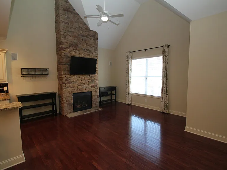 17 Edge Ct #A — Photo 8