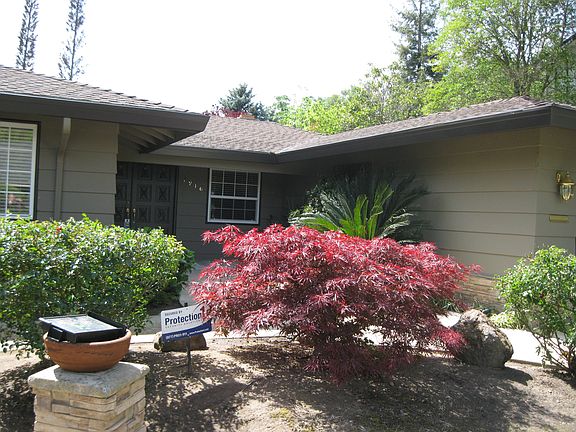2nd image of 7916 Wildridge Dr
