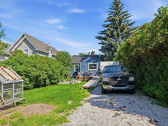 5th image of 2205 N 27th Ave SW