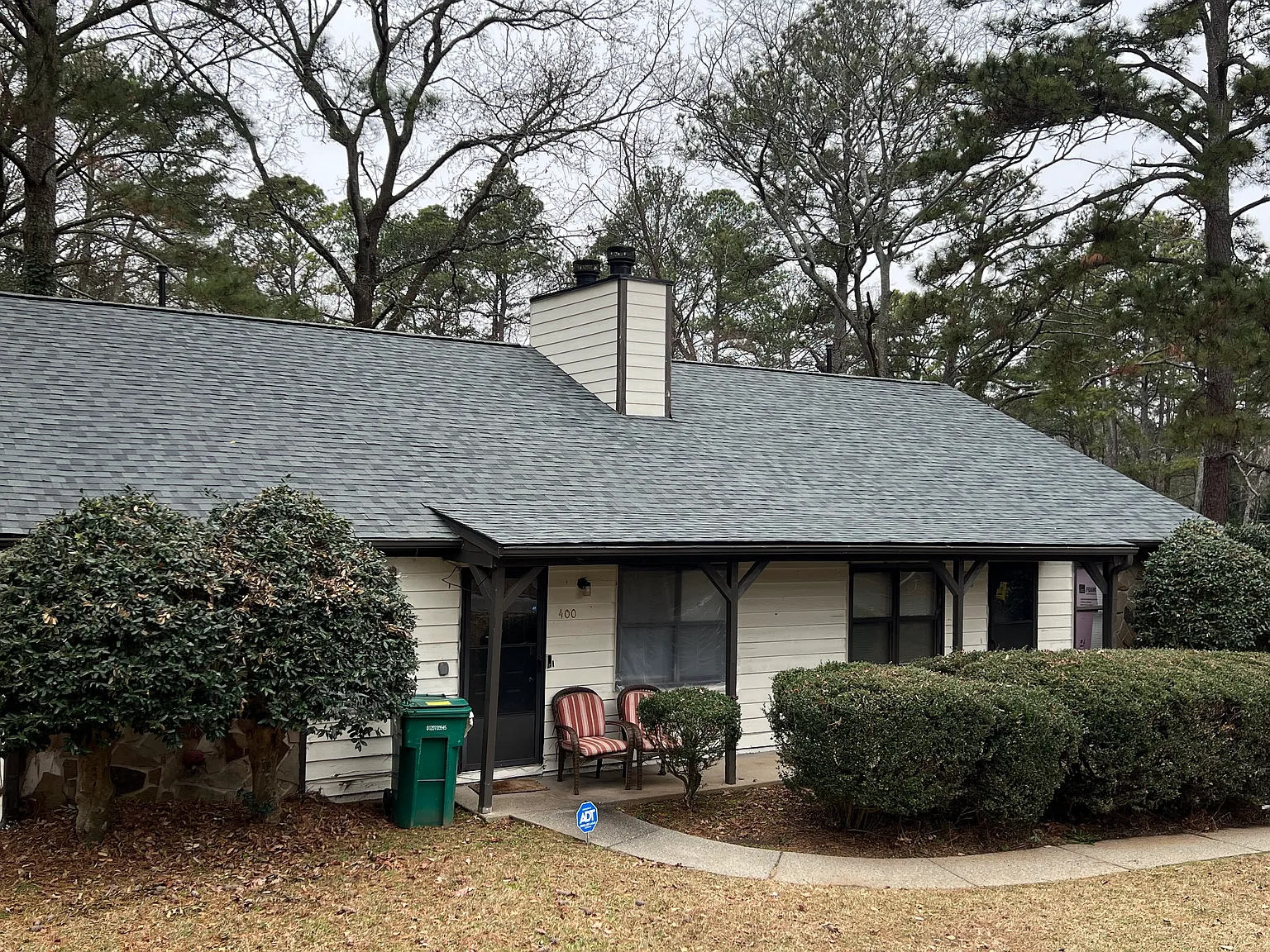2 bed, 1064 sqft, $1,600 — Photo 1