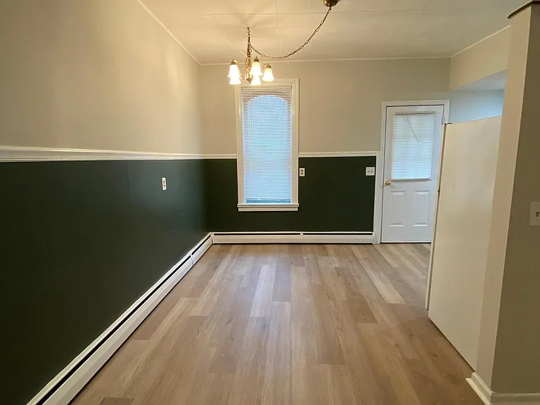 130 N Railroad St #1 — Photo 6