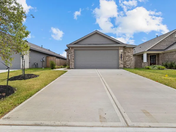 1718 Portia Ln, Conroe, TX 77301