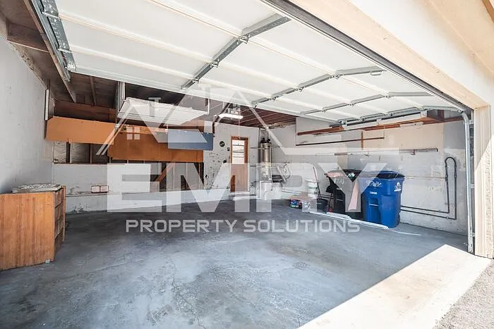 9781 Karmont Ave — Photo 39