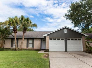 2407 Pilgrims Bend Dr, Friendswood, TX 77546