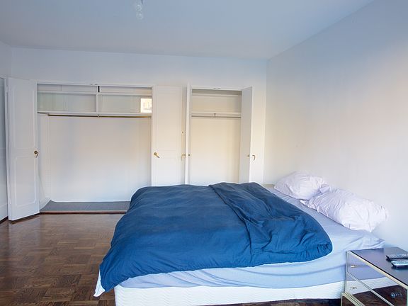 2nd image of 120 E 81st St APT 8C