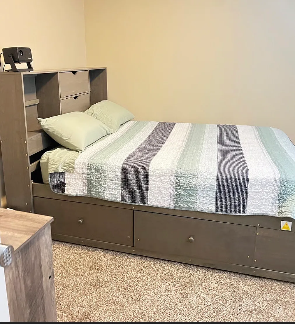 3 bed, 1165 sqft, $1,000 — Photo 2