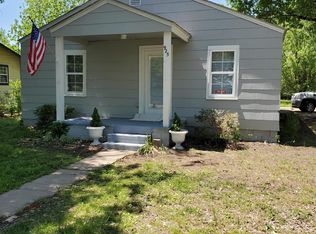 925 D St NW, Miami, OK 74354