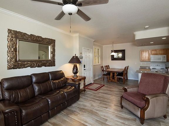 2nd image of 1360 Shady Ln APT 926