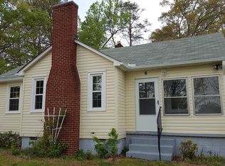 6 Wood Rd, Taylors, SC 29687