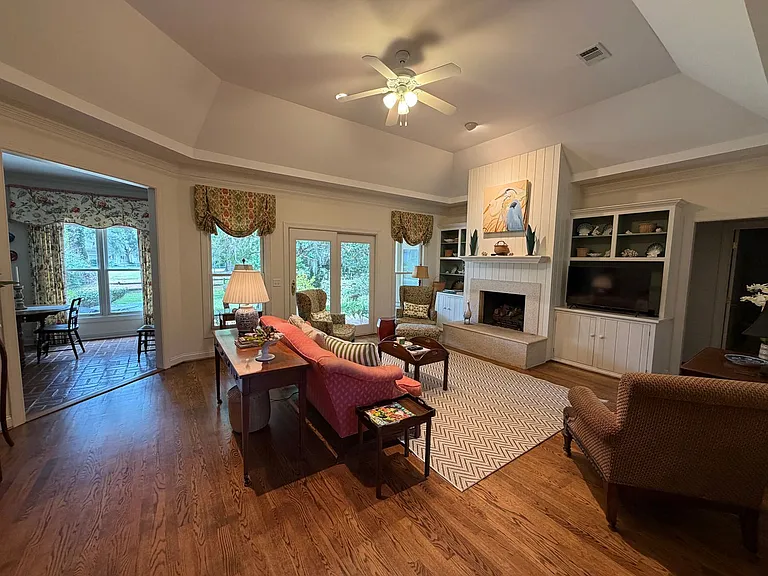 365 Major Wright Rd — Photo 10
