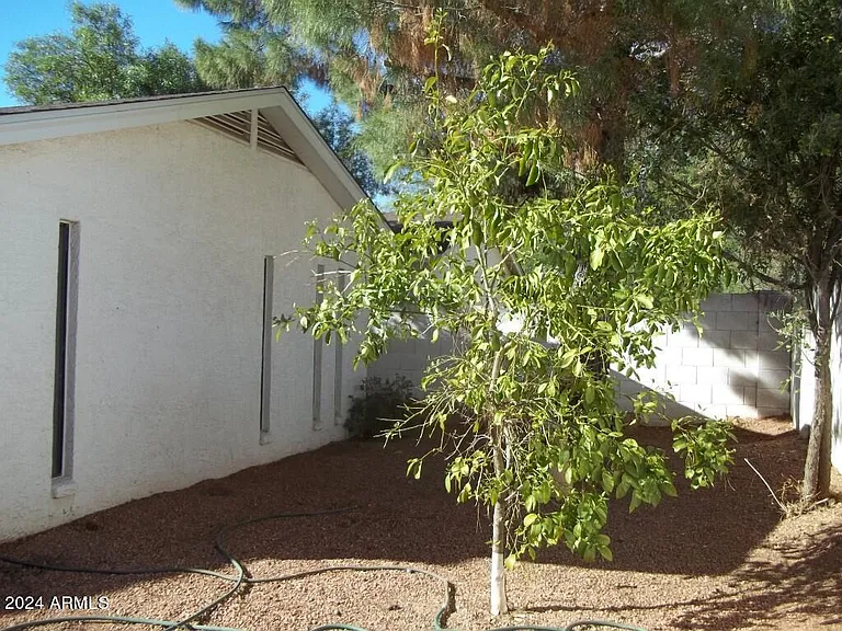 510 W Fellars Dr — Photo 19