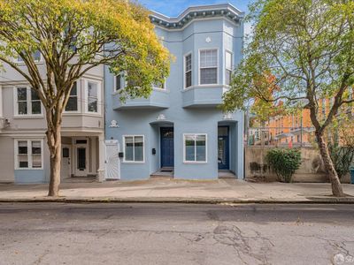 121-123 Grattan St, San Francisco, CA, 94117