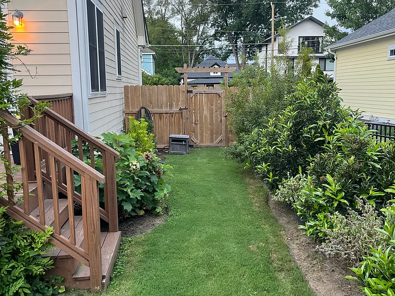 128 Idlewild Ave — Photo 32