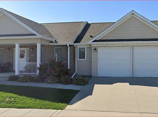 2716 Clayton Dr, Ames, IA 50010