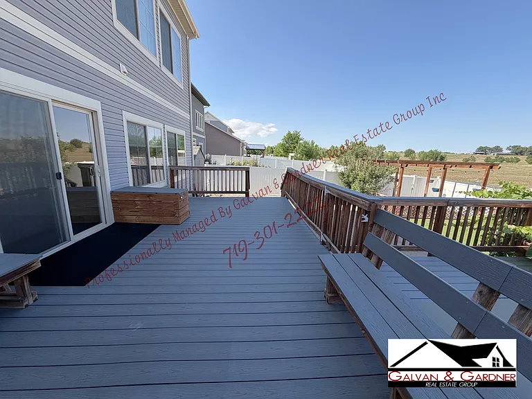 9101 Sentry Dr — Photo 46