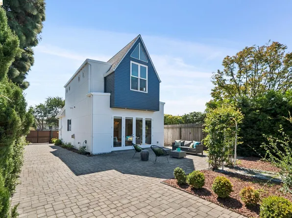 1537 Ashby Ave, Berkeley, CA 94703