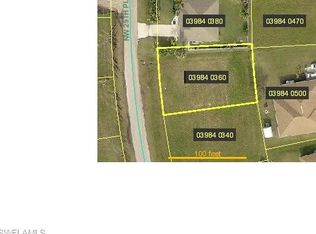 237 NW 29th Pl, Cape Coral, FL 33993