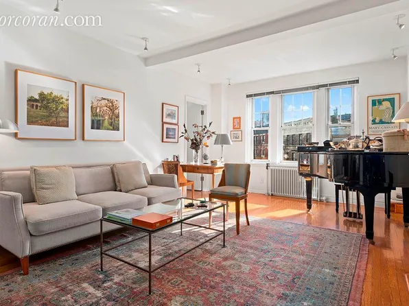 45 Christopher Street image 1 of 8