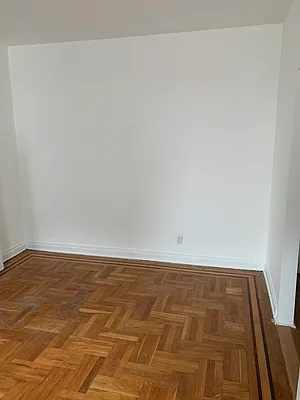 Rented by Grand Group Realty | media 7