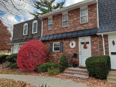 10003 W 95th St, Overland Park, KS, 66212