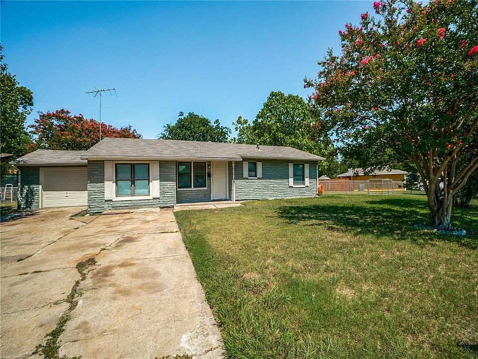 1st image of 732 Camino Dr