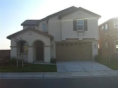 843 Kiwi St photo 1