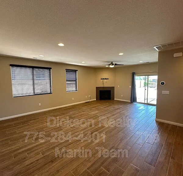 6016 Barrett Ct — Photo 2