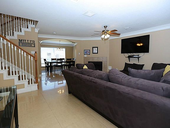 3rd image of 5915 Hatfield Glen Dr