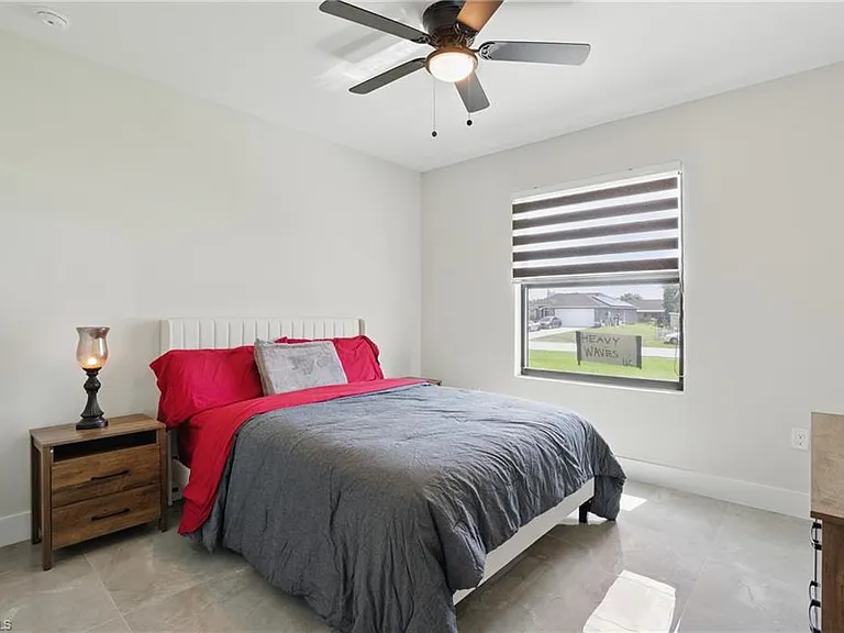 1011 & 1013 Abrams Blvd — Photo 18