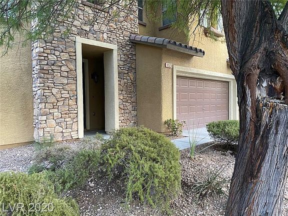 2nd image of 10528 Snow Lake St