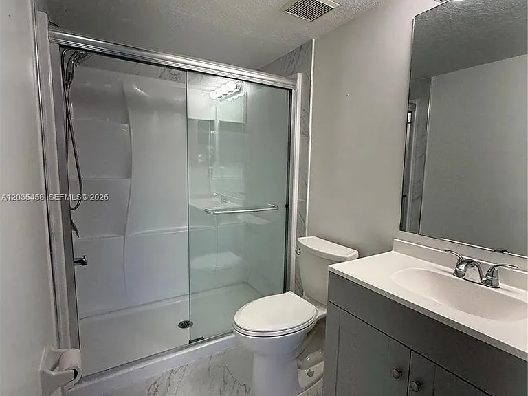 1271 SE 28th Ct #105 — Photo 6