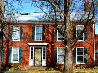 125 W Poplar St #B, Harrodsburg, KY 40330
