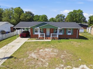 5509 Ramshorn Dr, Fayetteville, NC 28303
