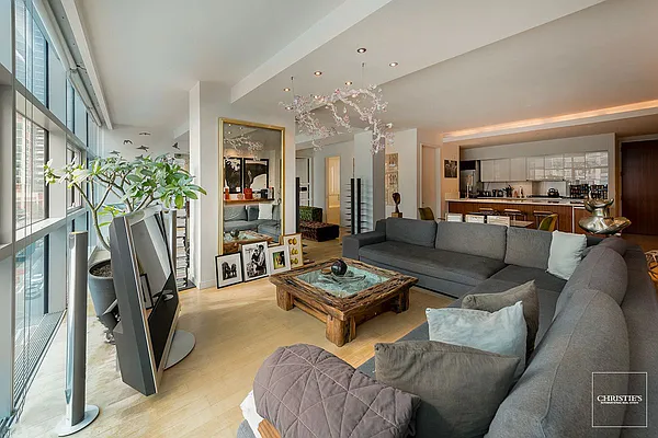 Sold by Christie's International Real Estate Group, LLC | media 2