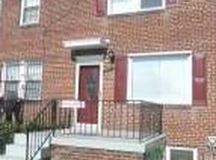 211 9th St SE, Washington, DC 20003