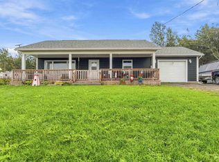 12044 Shore Rd E, Cottage Cove, NS B0S1P0
