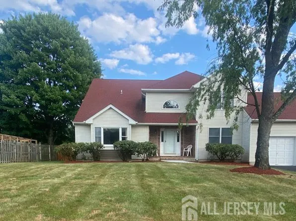 335 Saint Marks Ave, Piscataway, NJ 08854