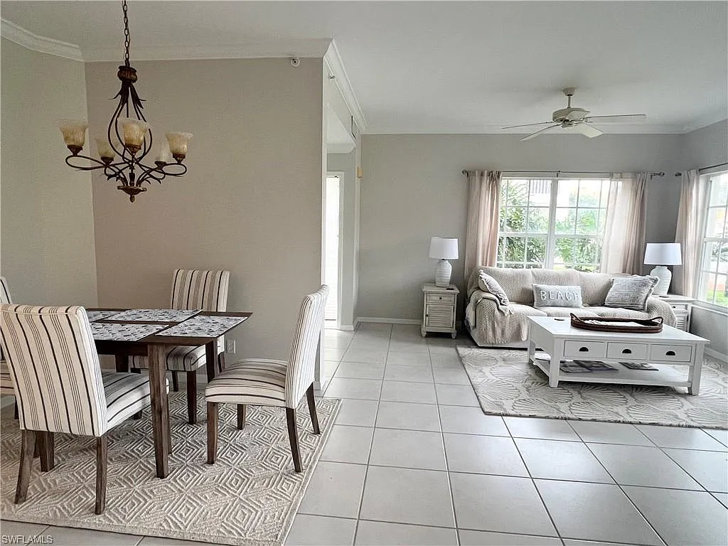 3 bed, 2.0 bath, 1584 sqft, $2,200 — Photo 3