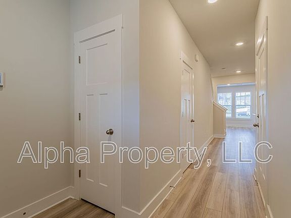2nd image of 1530 Rivermeade Dr